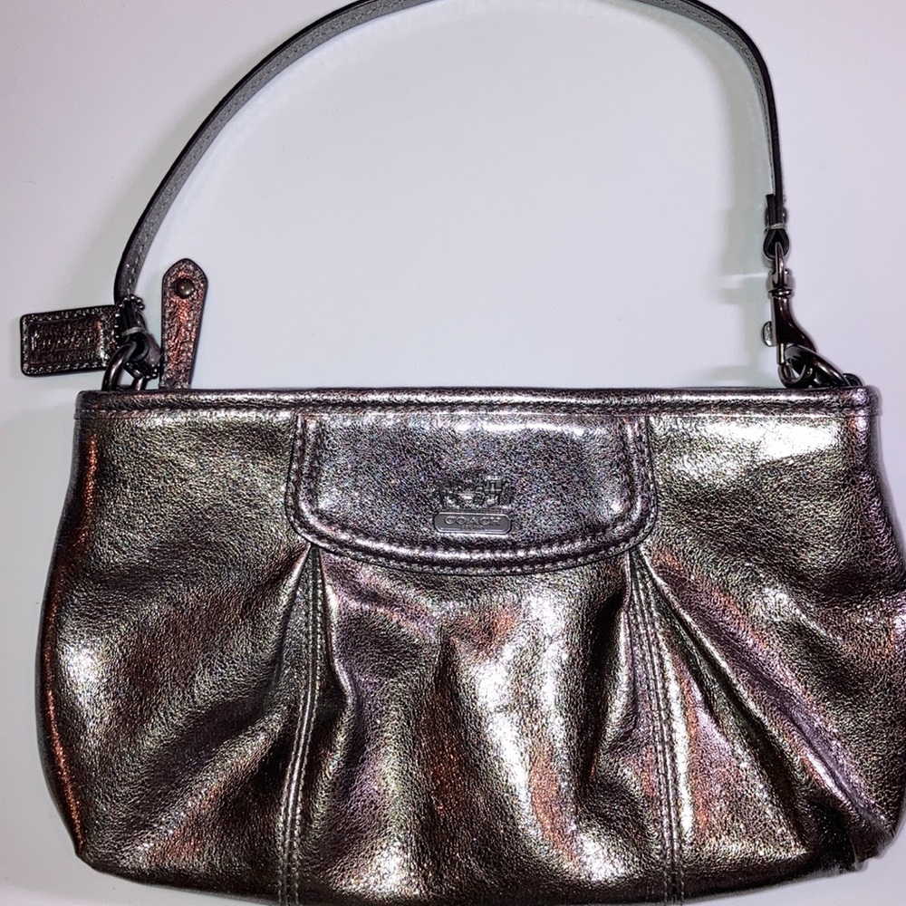 COACH METALLIC LEATHER MINI BAG/WRISTLET
